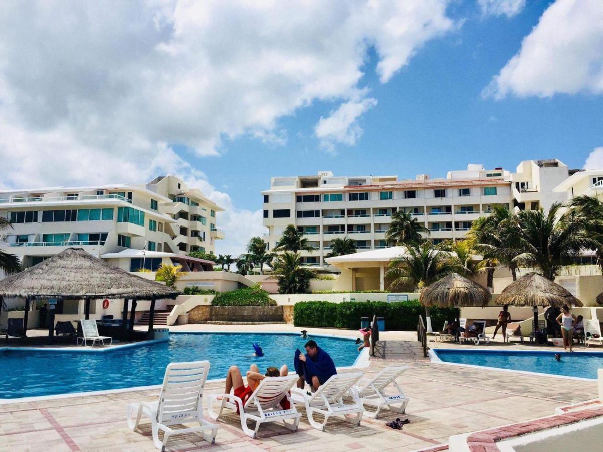 Brisas Sunset Apartment Cancún Kültér fotó